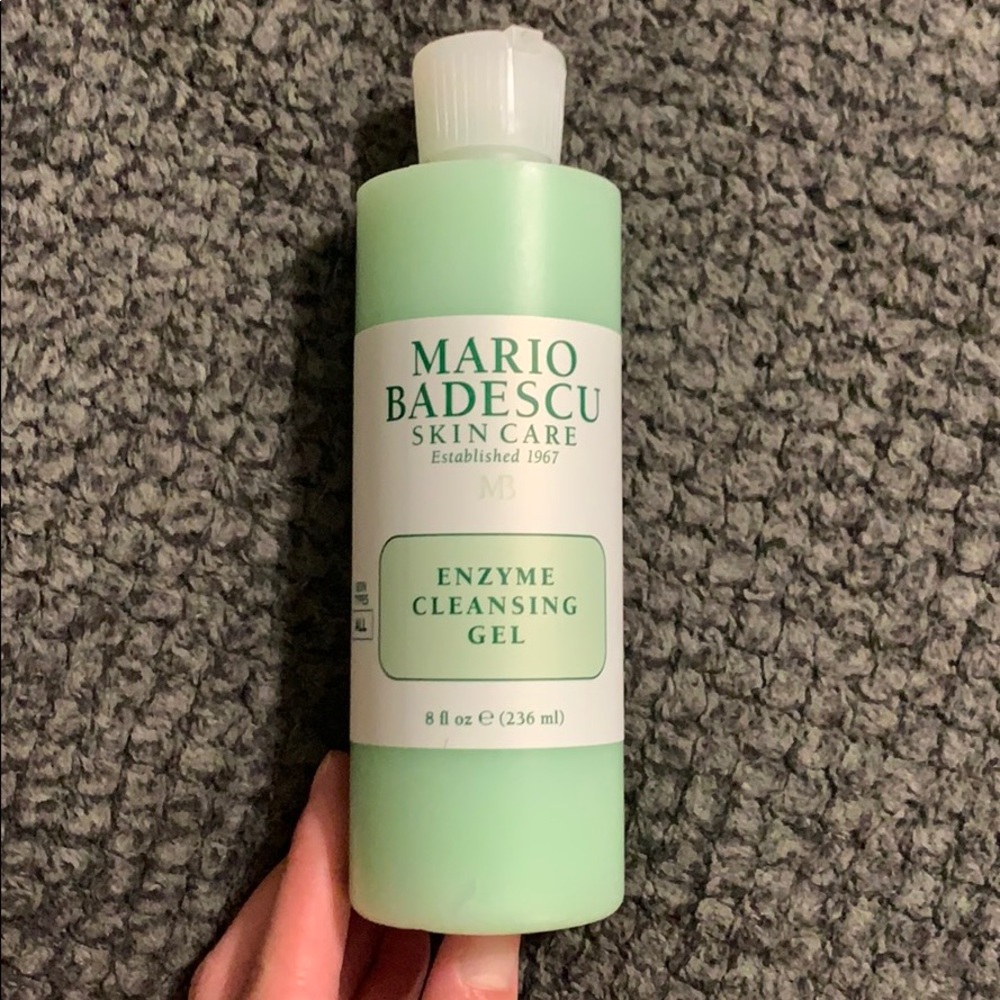 NEVER USED Mario Badescu Enzyme Cleansing Gel